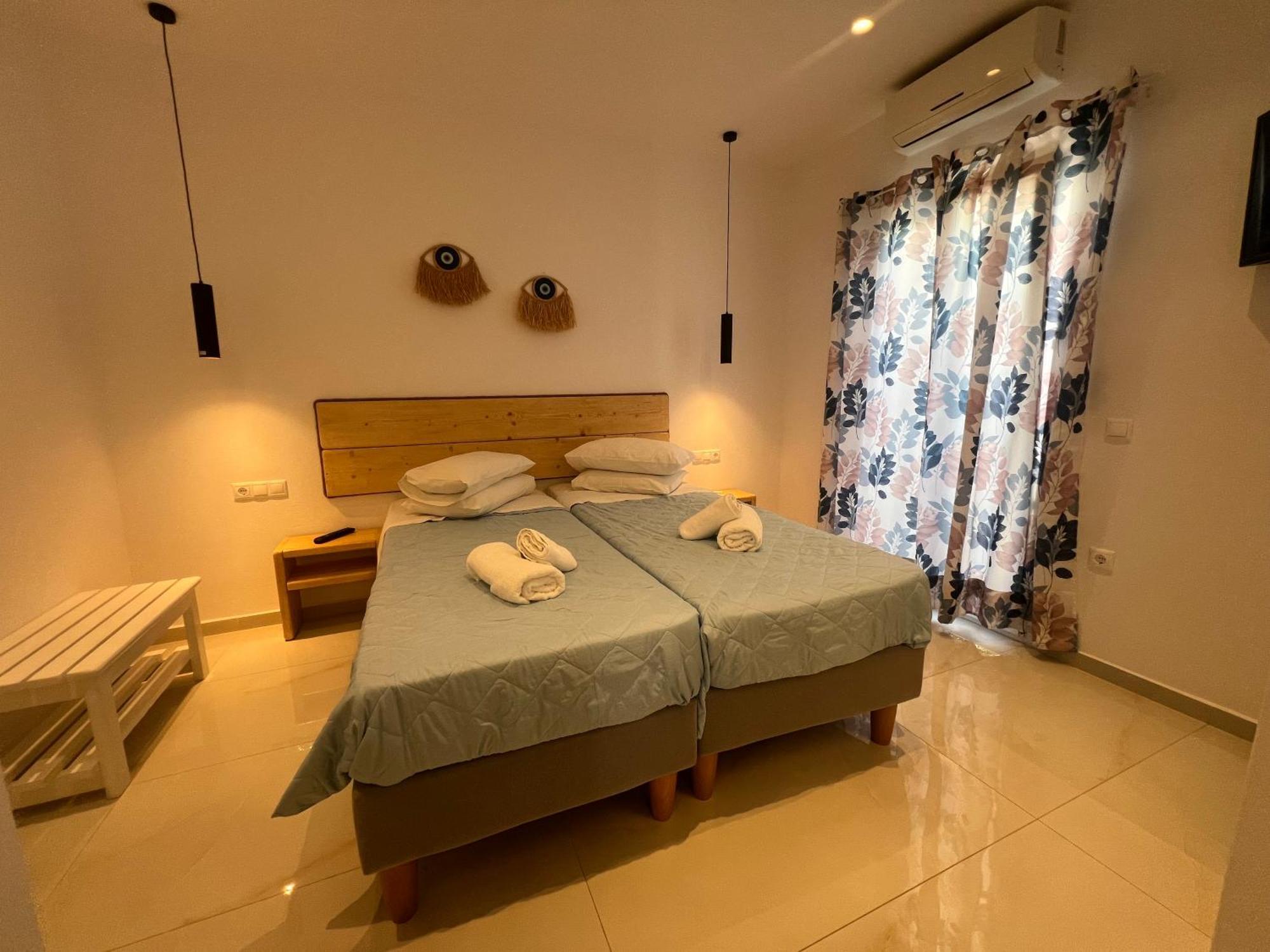 Anemos Apartments Орнос Екстериор снимка