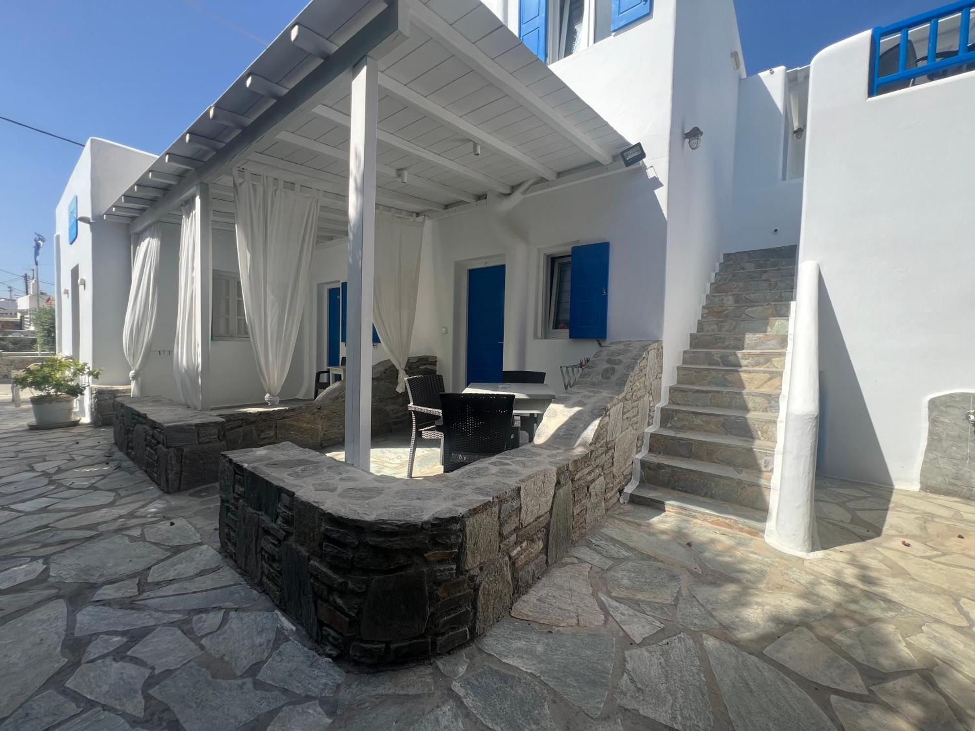 Anemos Apartments Орнос Екстериор снимка