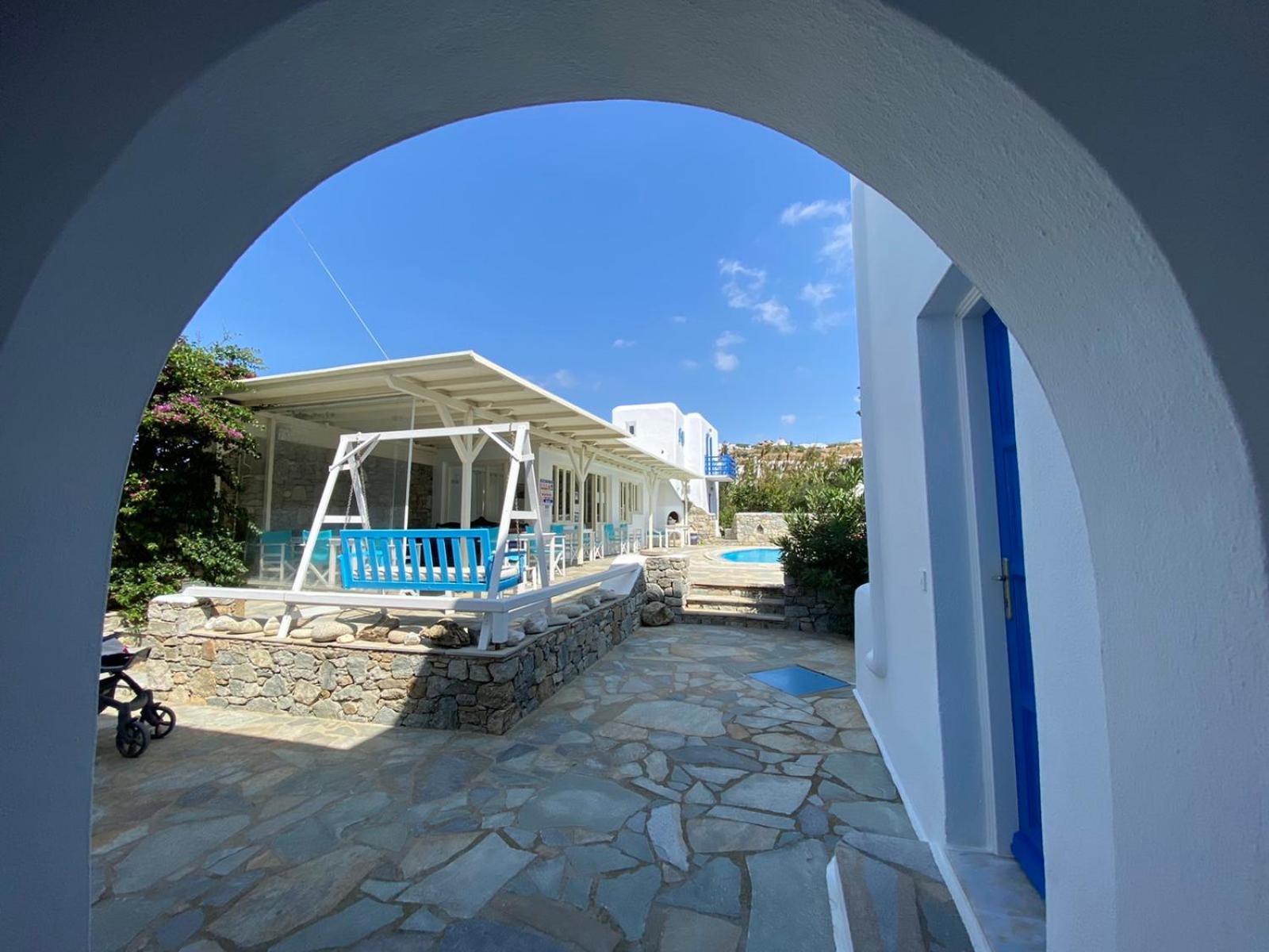 Anemos Apartments Орнос Екстериор снимка